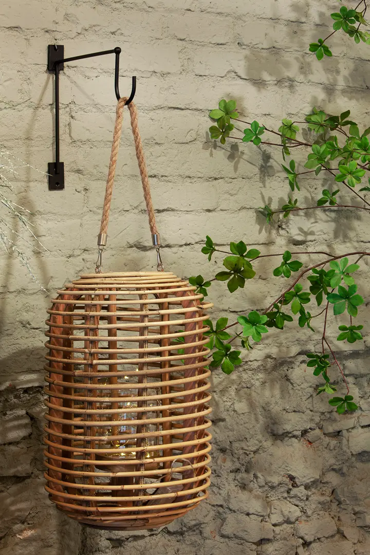 Lámpara, colgante de mimbre